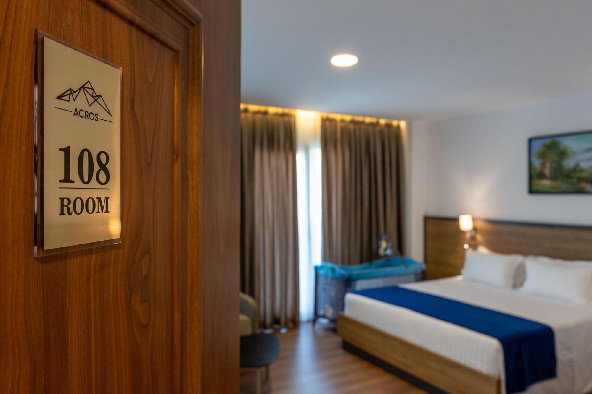 Acros Resort Vlore Luaran gambar